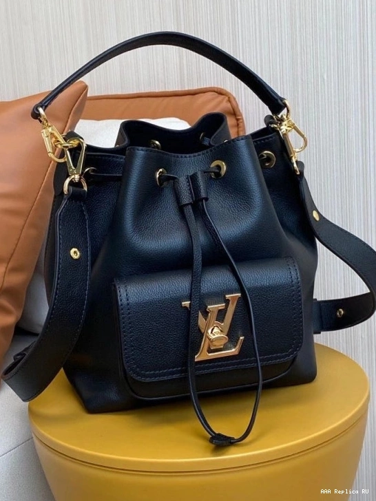 Aaa replica bags BUCKET LOCKME LOUIS VUITTON 0712